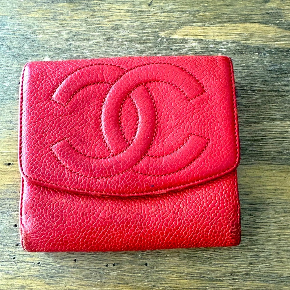 VINTAGE CHANEL WALLET Red Italy - Picture 1 of 17